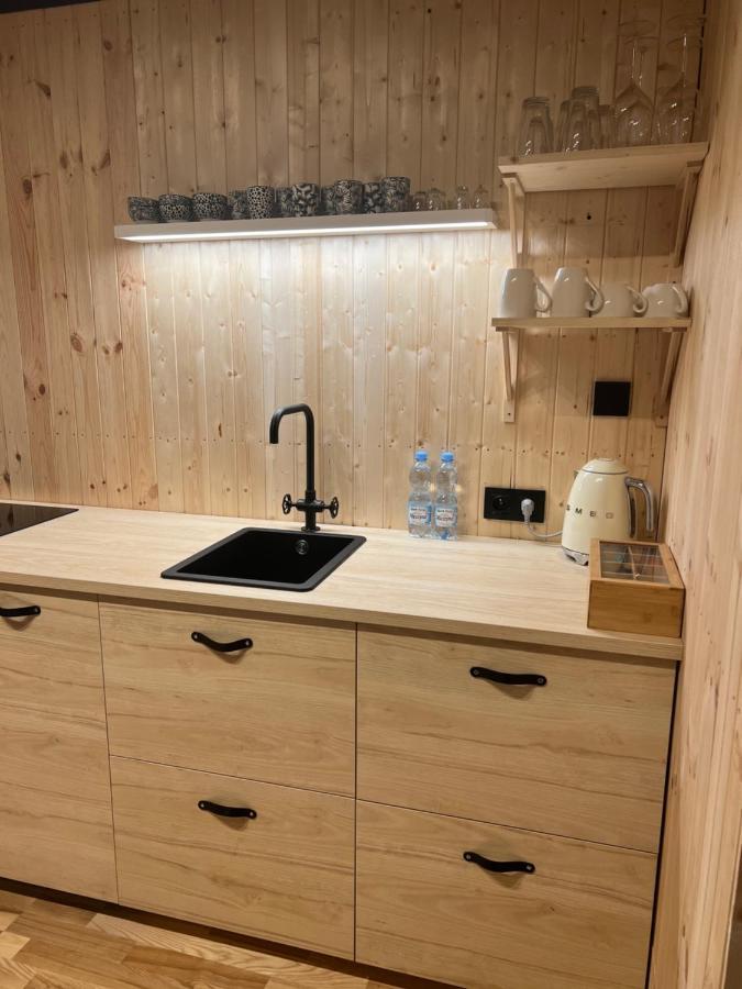 Wiatkapl Apartamento Leśna Exterior foto