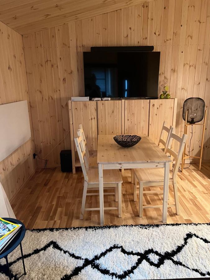 Wiatkapl Apartamento Leśna Exterior foto