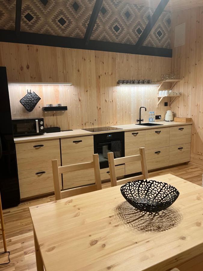 Wiatkapl Apartamento Leśna Exterior foto